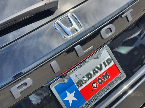 Used 2023 Honda Pilot EX-L image 12