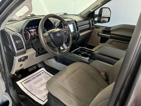 Used 2019 Ford F350 XLT w/ XLT Value Package image 24