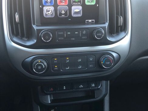 Used 2018 Chevrolet Colorado LT w/ Safety Package image 7