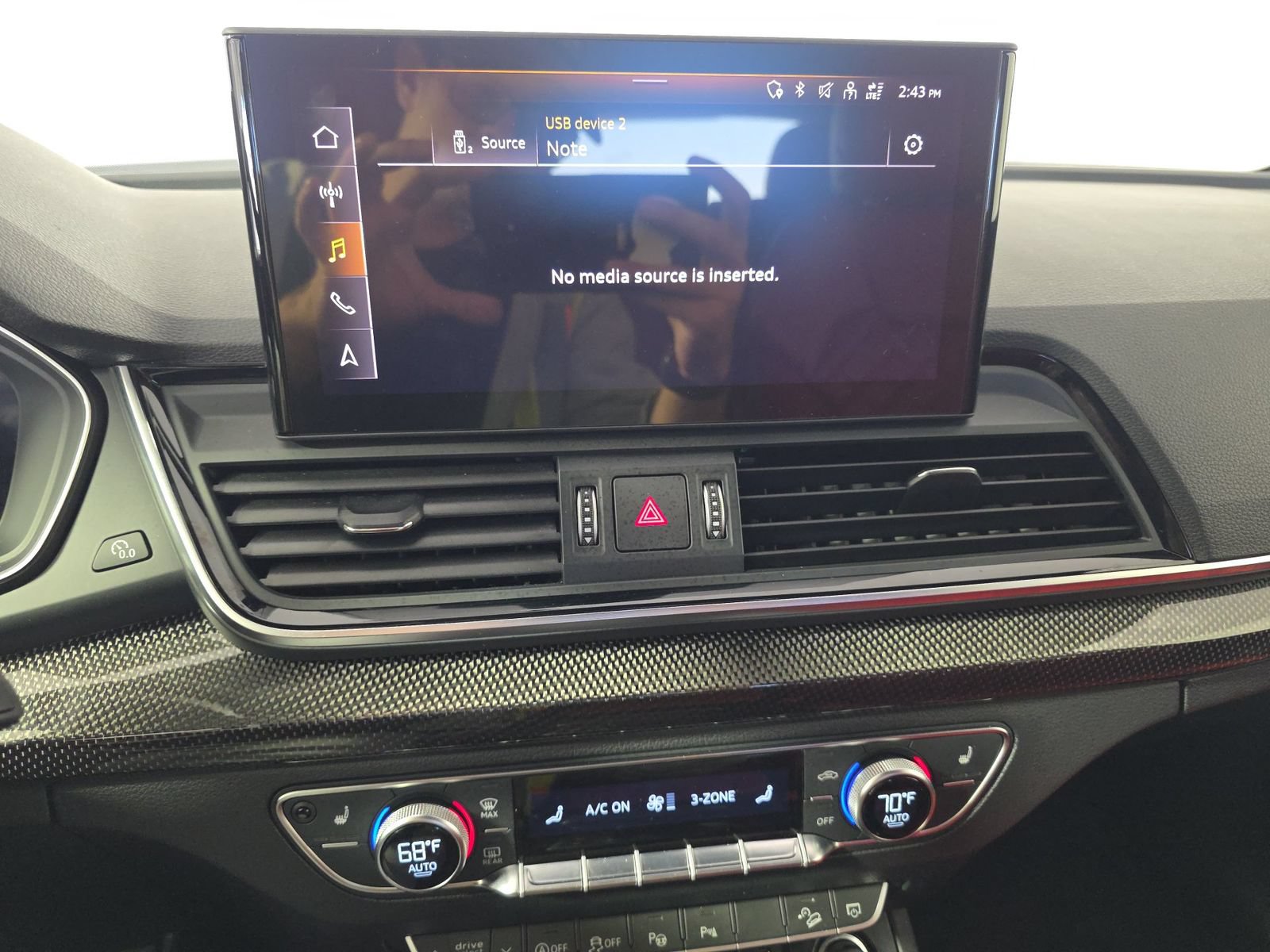 Used 2023 Audi SQ5 Prestige w/ Prestige Package AWD/4WD image 9