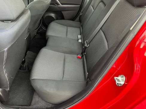 Used 2013 MAZDA MAZDA3 i Touring FWD image 21