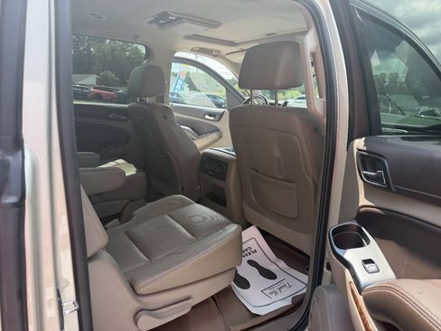 Used 2016 Chevrolet Suburban LTZ AWD/4WD image 12
