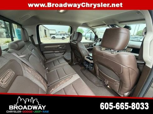Used 2025 RAM 1500 Limited w/ Trailer Tow Group AWD/4WD image 11