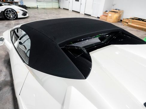 Used 2016 Lamborghini Huracan LP 610-4 AWD/4WD image 33