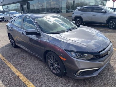 Used 2020 Honda Civic EX image 4