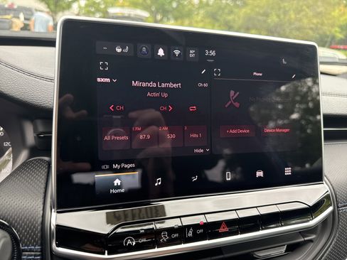 New 2026 Jeep Compass Latitude image 29