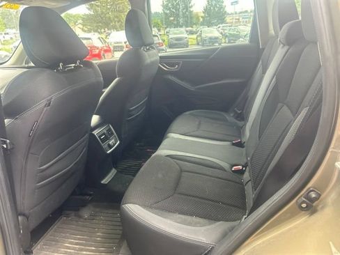 Certified 2023 Subaru Forester Premium AWD/4WD image 14