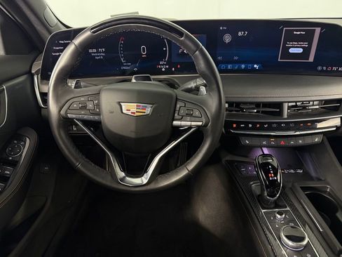 Used 2025 Cadillac CT5 Sport RWD image 13