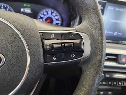 Used 2021 Kia K5 LXS image 29