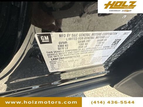 Used 2023 Buick Envision Essence FWD image 32