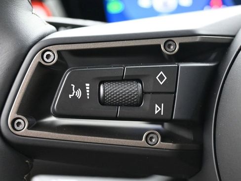 New 2025 Porsche Macan Turbo Electric image 15