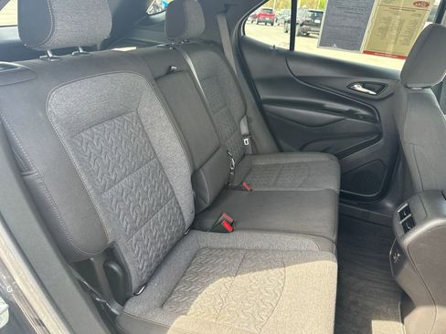 Used 2023 Chevrolet Equinox LT FWD image 29