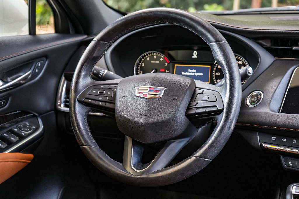 Used 2019 Cadillac XT4 Sport FWD image 15