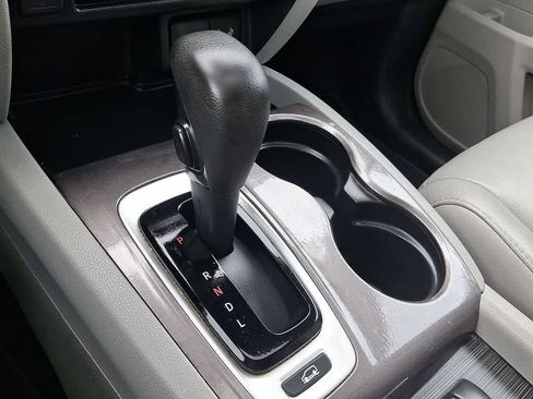 Used 2016 Honda Pilot EX-L image 12