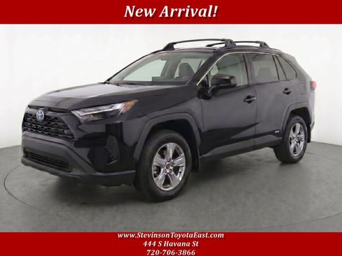 Used 2024 Toyota RAV4 XLE w/ Weather Package AWD/4WD image 1