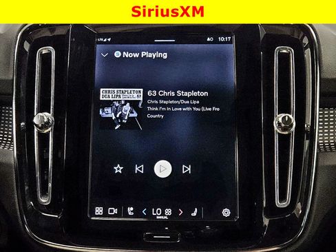 Used 2021 Volvo XC40 P8 Recharge image 19