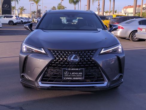 Used 2024 Lexus UX 250h FWD image 2