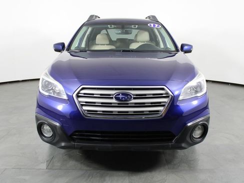 Used 2017 Subaru Outback 2.5i Premium image 13