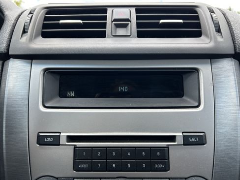 Used 2010 Ford Fusion SE FWD image 14