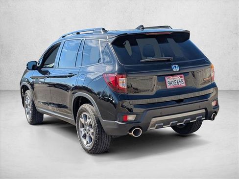 Used 2023 Honda Passport TrailSport image 8