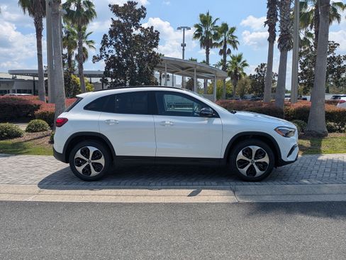 New 2026 Mercedes-Benz GLA 250 4MATIC image 5
