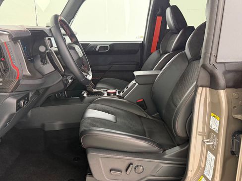 Certified 2025 Ford Bronco Raptor image 5