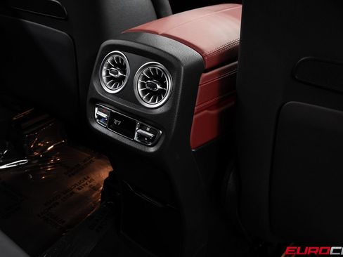 Used 2024 Mercedes-Benz G 63 AMG Squared image 42