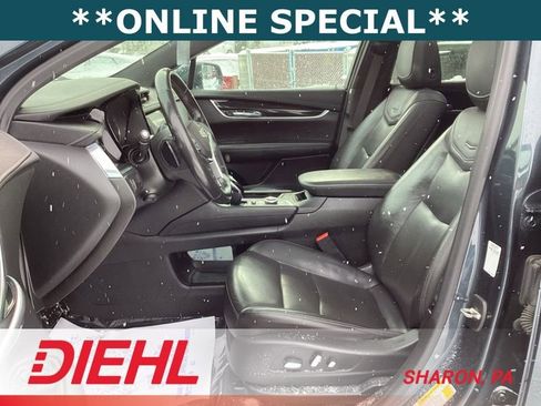 Used 2020 Cadillac XT5 Premium Luxury image 20