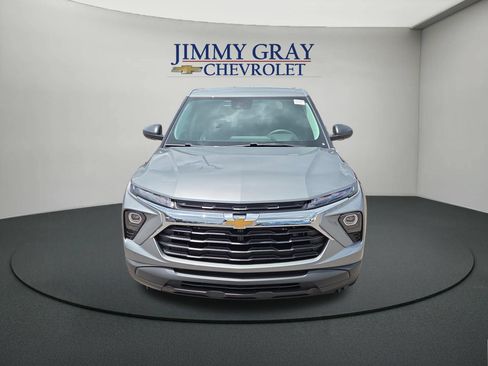 New 2026 Chevrolet TrailBlazer LS w/ LS Convenience Package FWD image 8