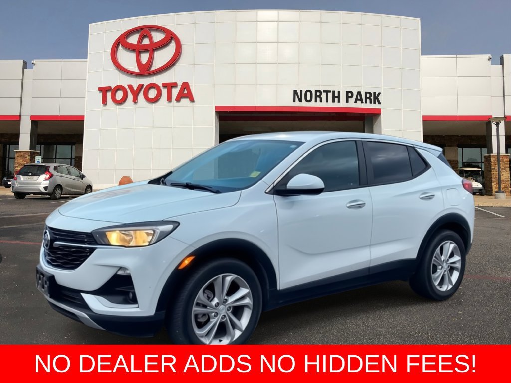 Used 2021 Buick Encore GX Preferred FWD image 1