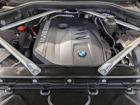 Used 2024 BMW X7 xDrive40i AWD/4WD image 33