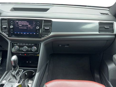 Used 2023 Volkswagen Atlas Cross Sport SEL Premium R-Line image 19