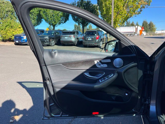 Used 2020 Mercedes-Benz C 300 4MATIC Sedan image 16