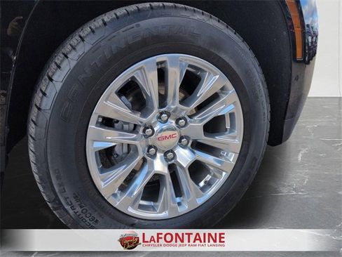 Used 2025 GMC Yukon Denali image 31