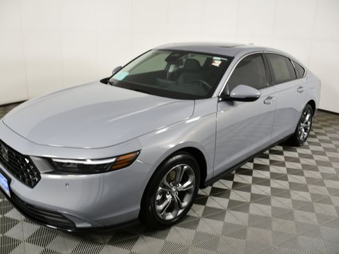 Certified 2023 Honda Accord EX-L image 10
