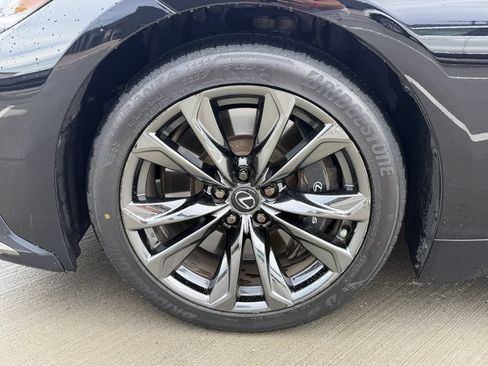 Used 2023 Lexus LS 500 F Sport w/ Cold Weather Package (CK) RWD image 13