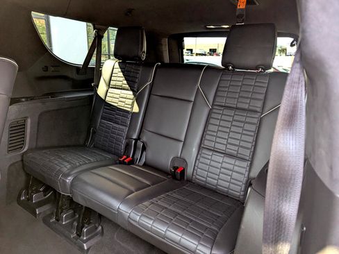 Used 2022 Cadillac Escalade ESV Sport Platinum image 48