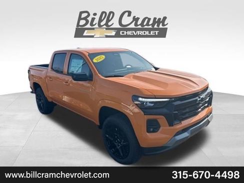 New 2025 Chevrolet Colorado Z71 w/ Z71 Convenience Package 2 image 1