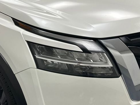 Certified 2023 Nissan Pathfinder SL w/ SL Premium Package AWD/4WD image 24