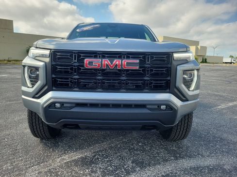 New 2026 GMC Canyon Elevation RWD image 3