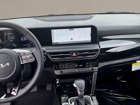 New 2026 Kia Seltos S image 6