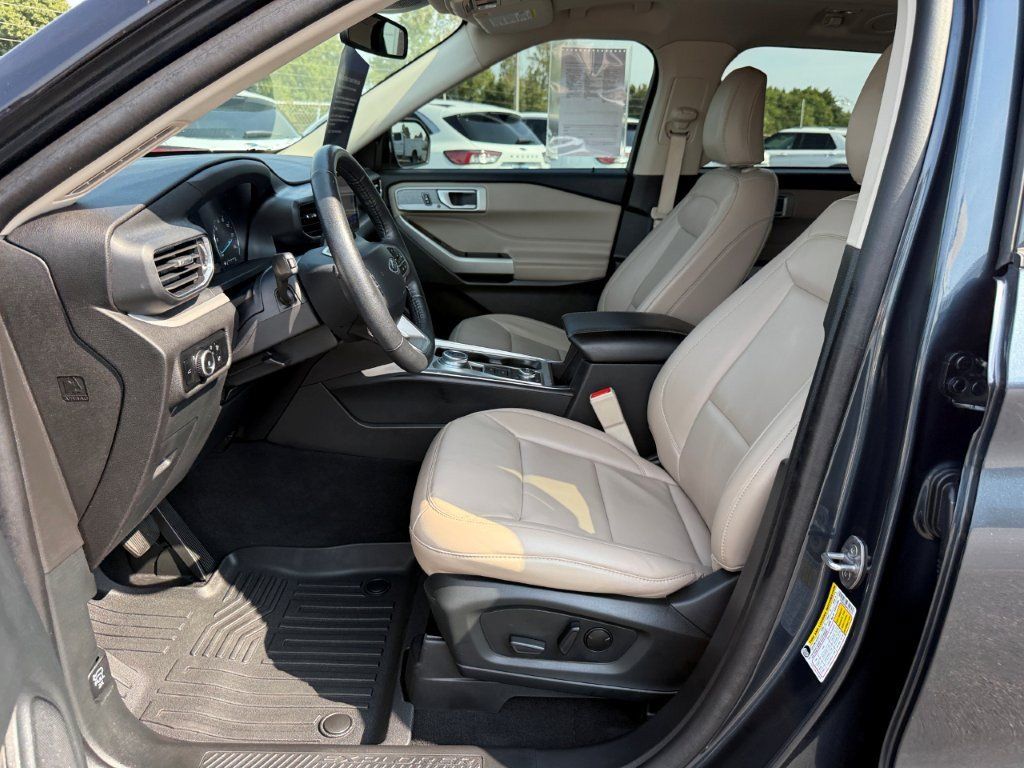 Certified 2023 Ford Explorer XLT w/ Equipment Group 202A AWD/4WD image 13