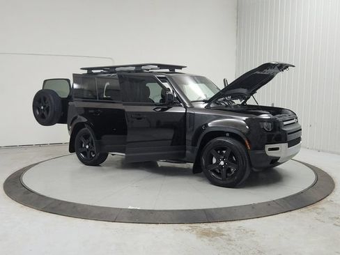 Used 2022 Land Rover Defender 110 SE AWD/4WD image 10