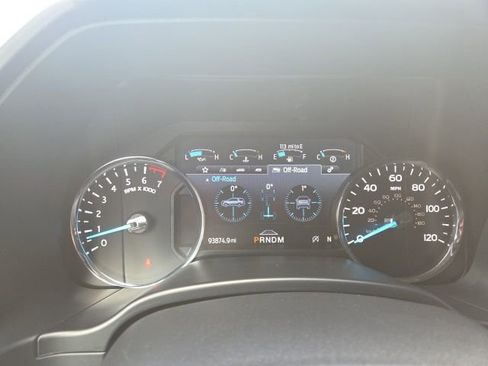 Used 2020 Ford Expedition Platinum image 18