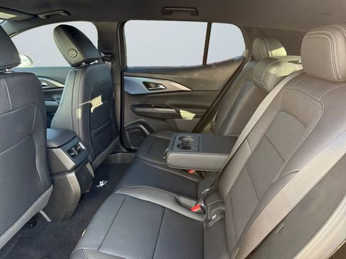 New 2026 Chevrolet Equinox EV LT image 13