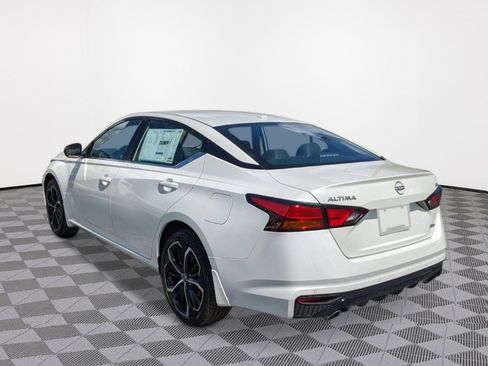 New 2025 Nissan Altima 2.5 SR w/ SR Premium Package image 5