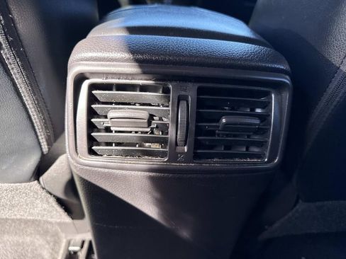 Certified 2022 Nissan Rogue Sport SV w/ Technology Package image 17