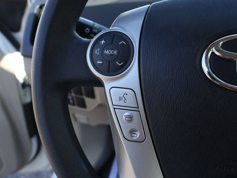 Used 2015 Toyota Prius Three FWD image 26