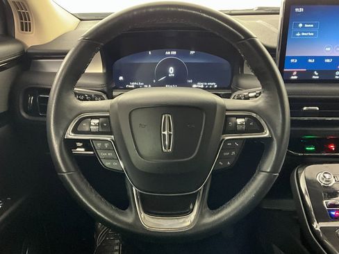 Certified 2023 Lincoln Nautilus FWD image 12