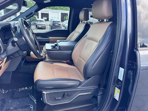 Used 2022 Ford F150 Lariat w/ Max Trailer Tow Package image 19